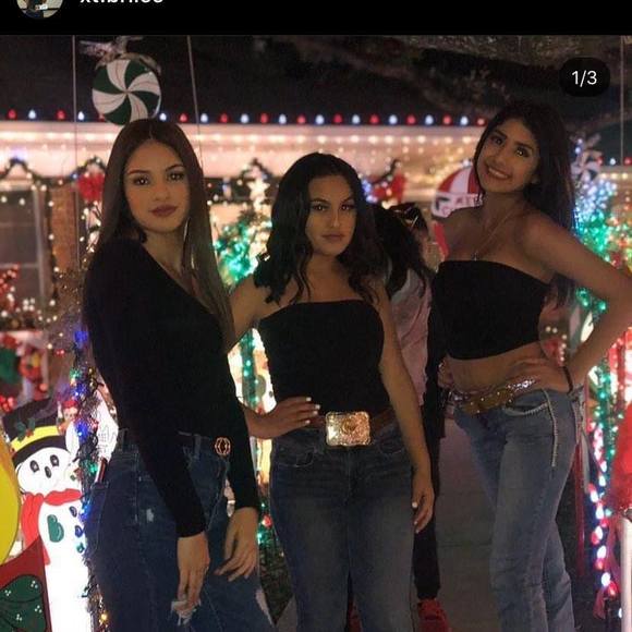 Meet your Posher, Britney - Picture 1 of 1